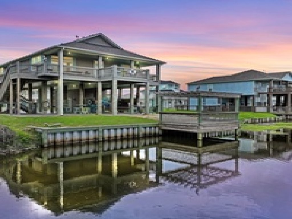 Turtle Beach Vacation Rental in Texas - RedAwning