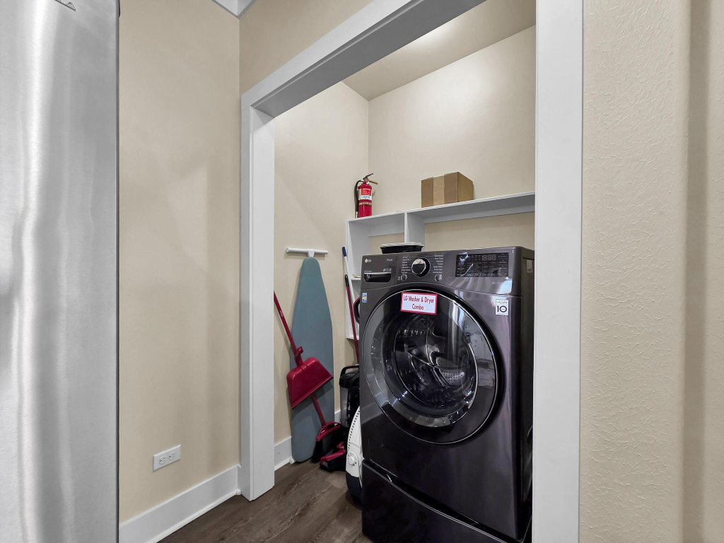 Do Hideaway Vacation Rental in Texas - RedAwning