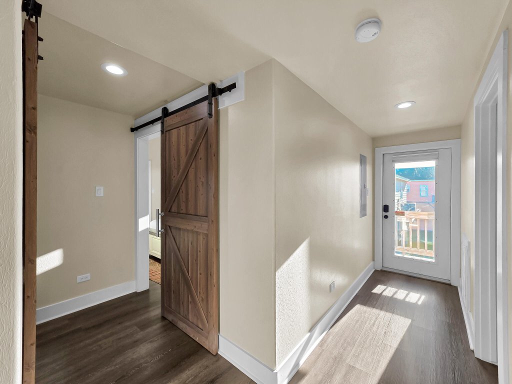 Do Hideaway Vacation Rental in Texas - RedAwning