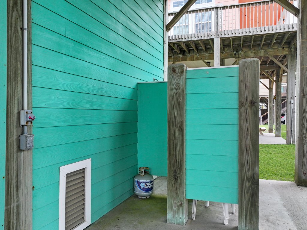 Mermaid Mansion Vacation Rental in Texas - RedAwning