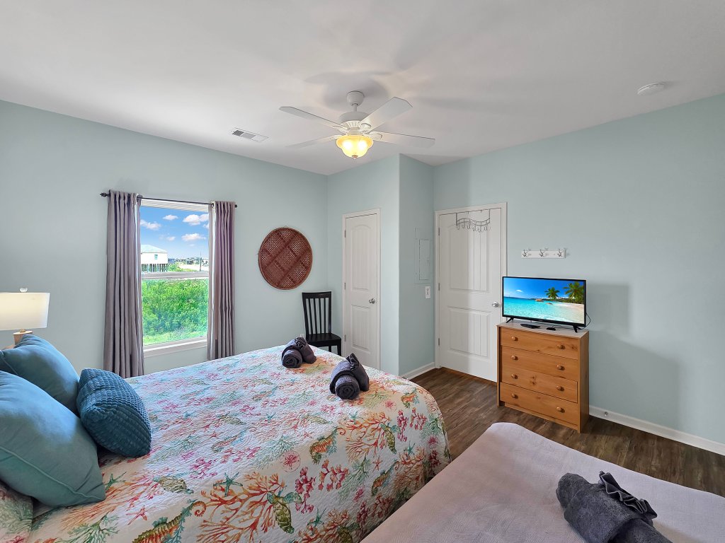 Sea Mist Vacation Rental in Gilchrist - RedAwning