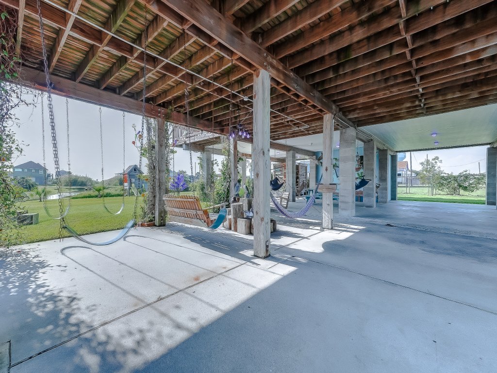 Blue Heaven Vacation Rental in Texas - RedAwning