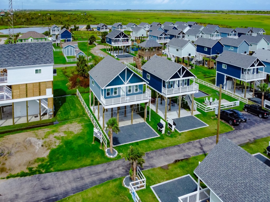 Seaside Escape Vacation Rental in Gilchrist - RedAwning