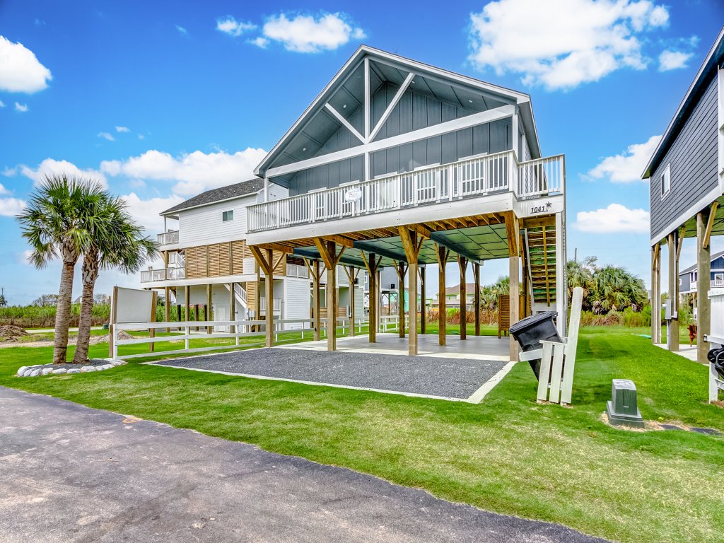 Seaside Escape Vacation Rental in Gilchrist - RedAwning