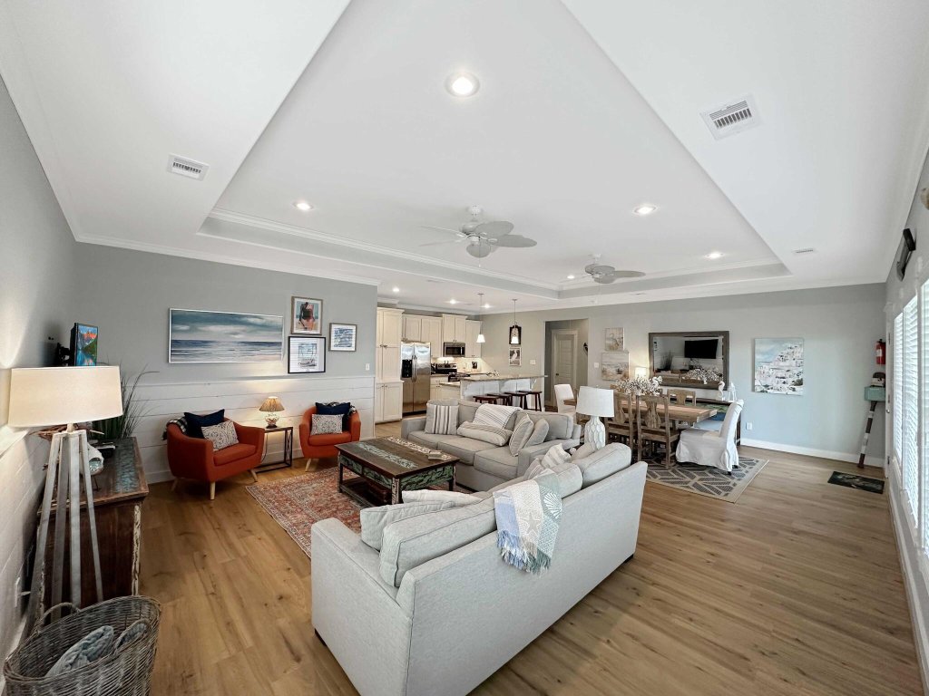 Abigail's House Vacation Rental in Texas - RedAwning