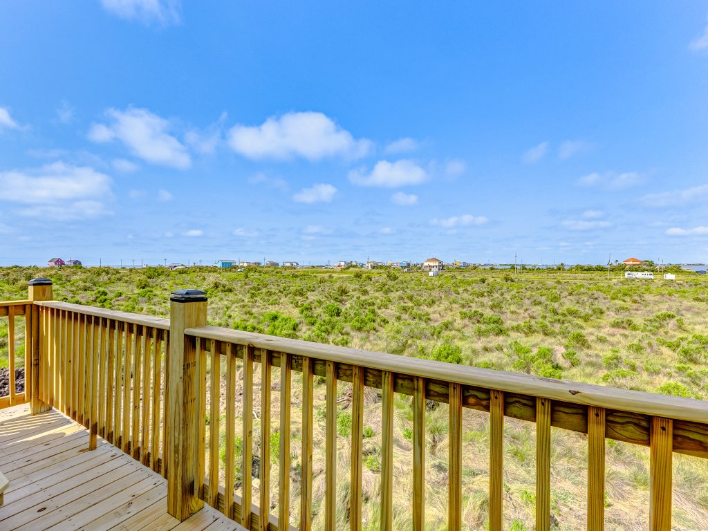 A Quietude Vacation Rental in Gilchrist - RedAwning