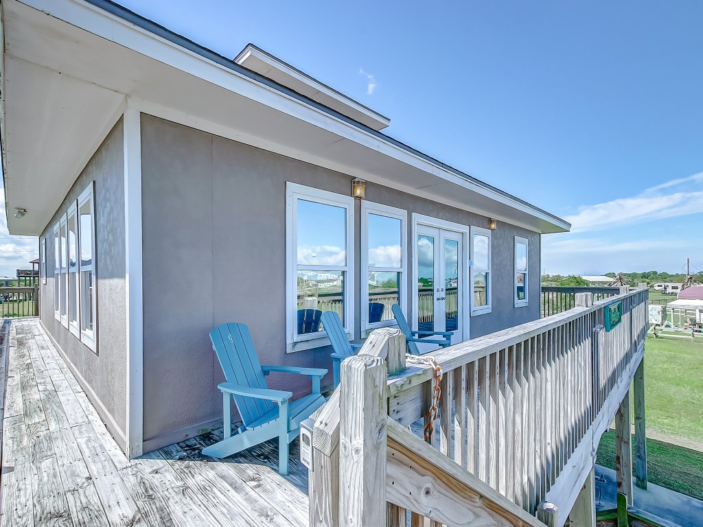 Amy's Dream Vacation Rental in Texas - RedAwning