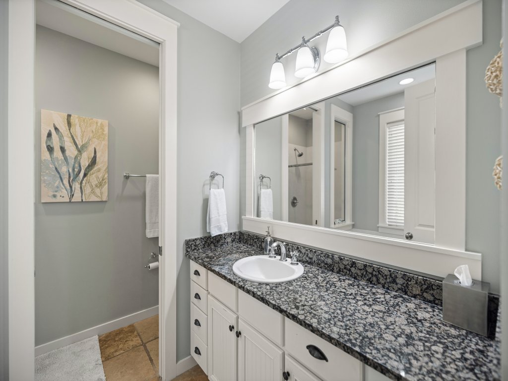 1335 Laurel Grove Vacation Rental in Miramar Beach - RedAwning