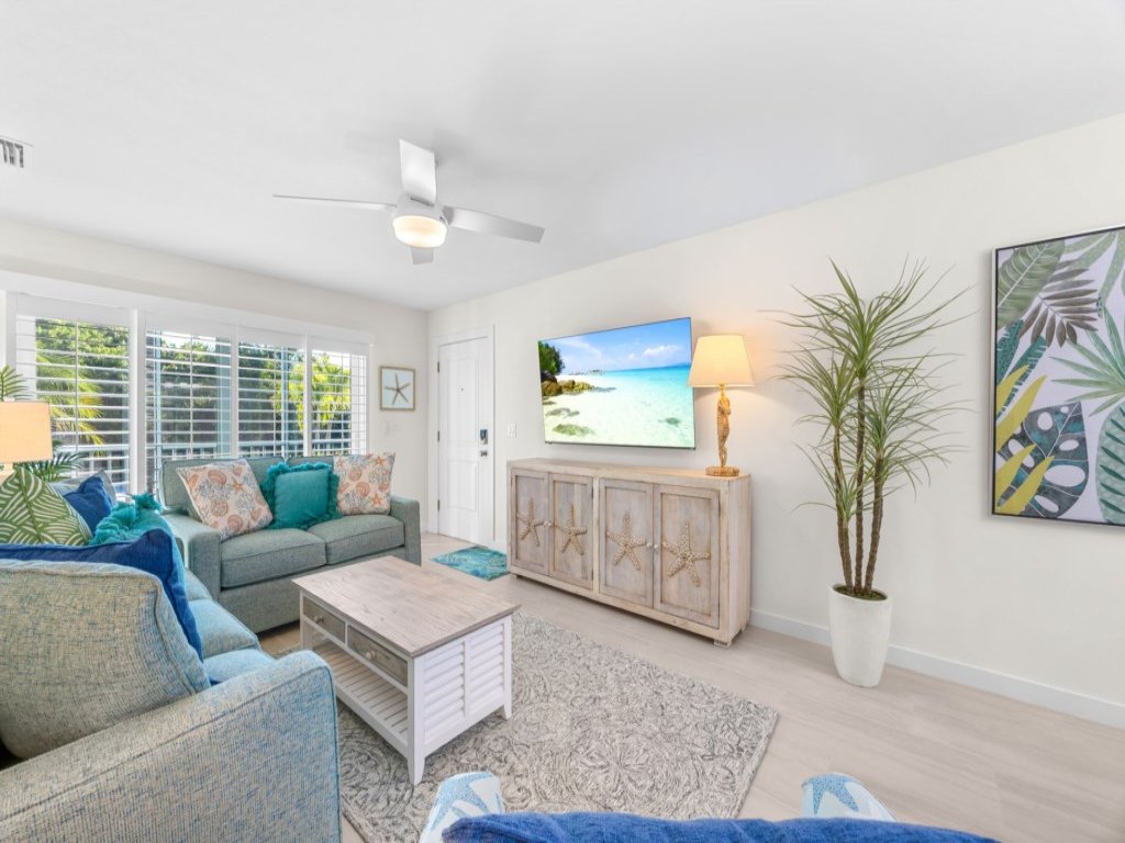 Seashells Unit 23 Vacation Rental in Sanibel - RedAwning