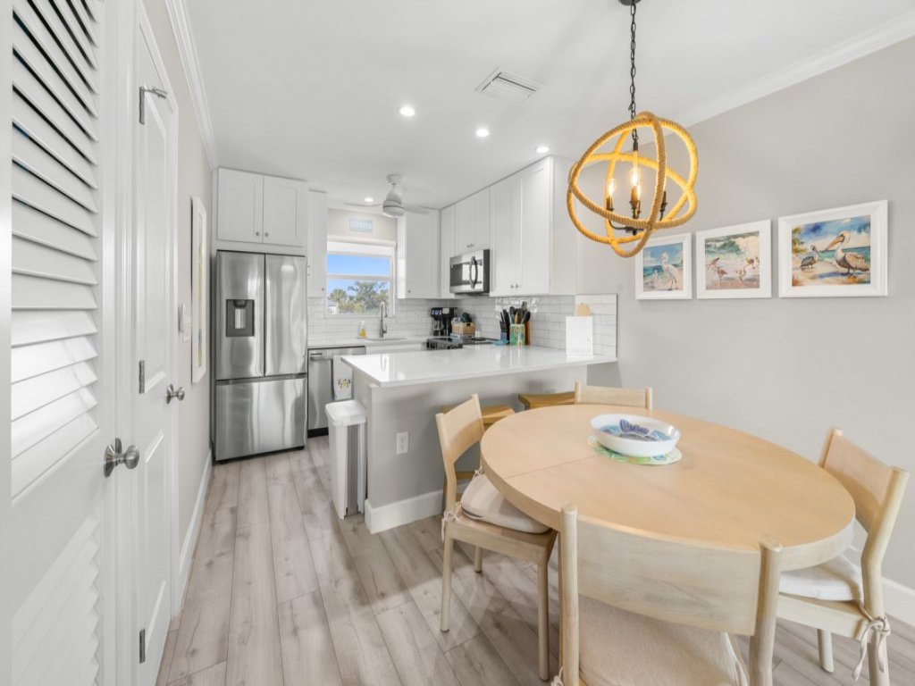Seashells Unit 26 Vacation Rental in Sanibel - RedAwning