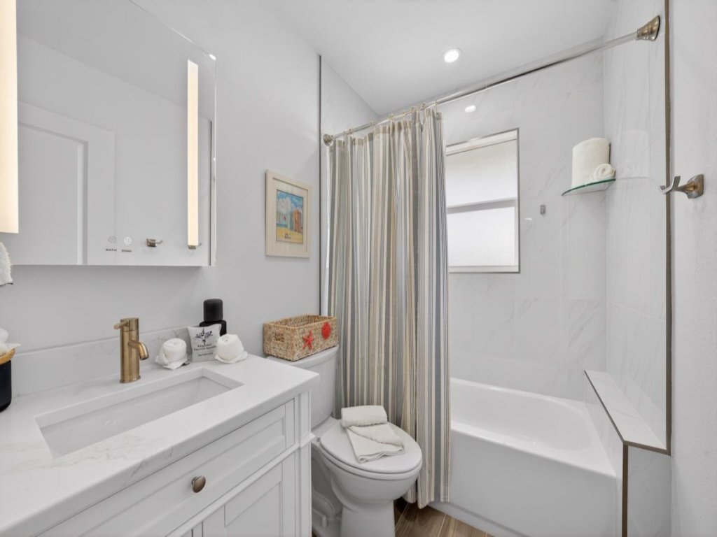 Seashells Unit 21 - Pflamingo21 Vacation Rental in Sanibel - RedAwning