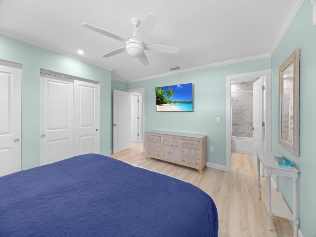 Seashells Unit 19- Sanibel Sunset  Vacation Rental in Sanibel - RedAwning
