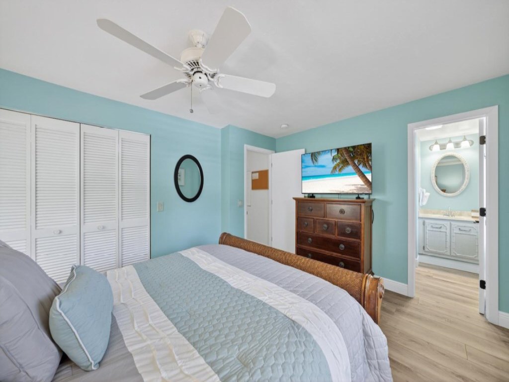 Bird of Paradise Vacation Rental in Captiva - RedAwning