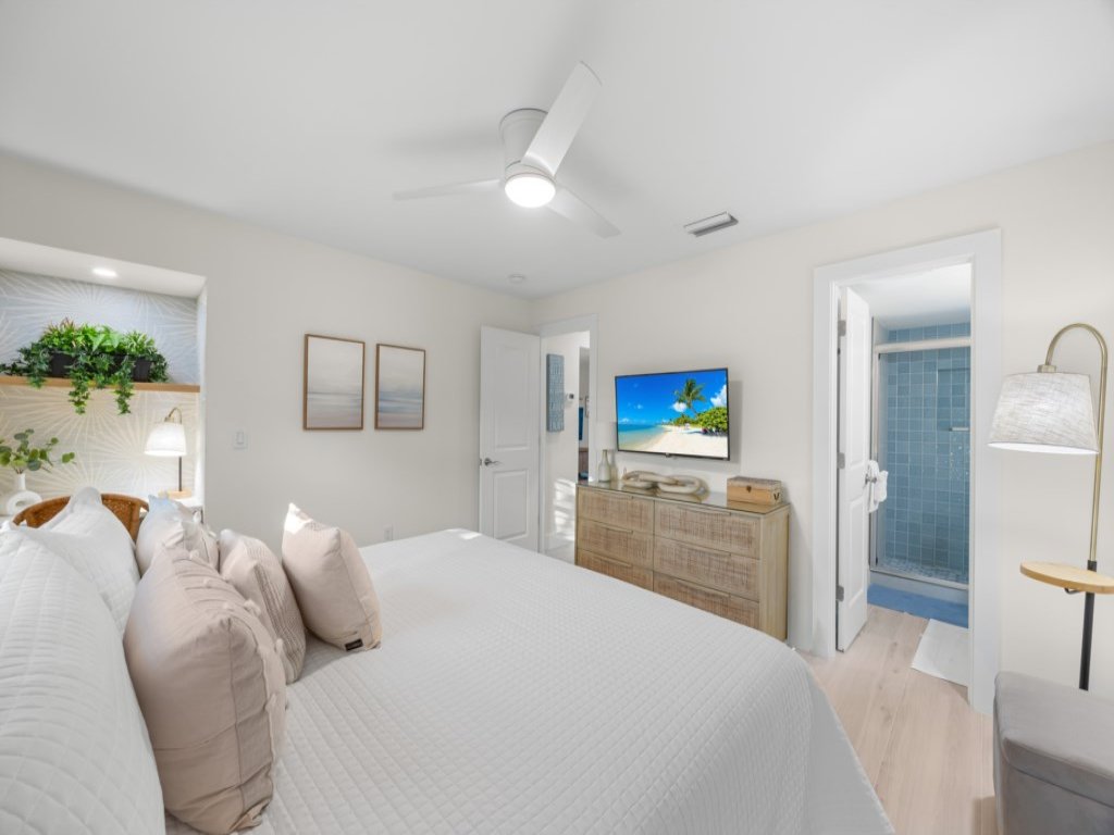 Seashells Unit 09 Vacation Rental in Sanibel - RedAwning