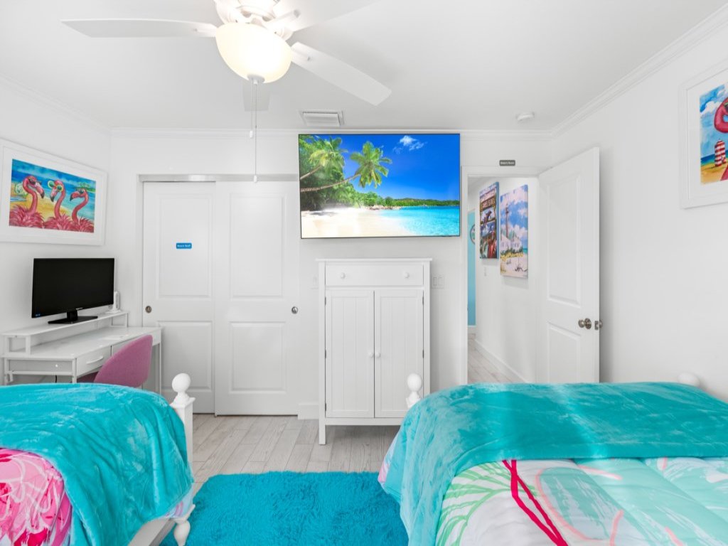 Flamingo Paradise: Seashells of Sanibel #7! Vacation Rental in Sanibel - RedAwning