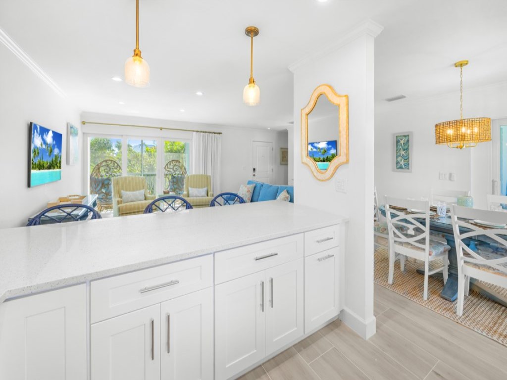 Seashells Unit 20 - Shiny Star Vacation Rental in Sanibel - RedAwning