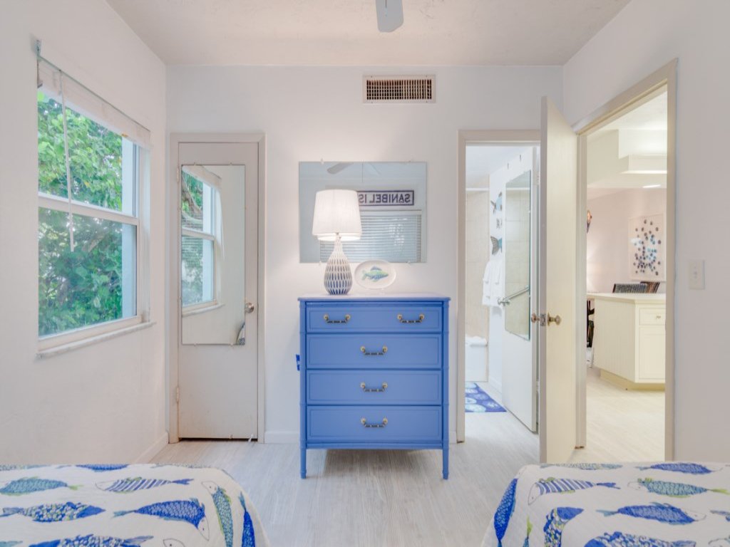Sandy Bend 4  Vacation Rental in Sanibel - RedAwning
