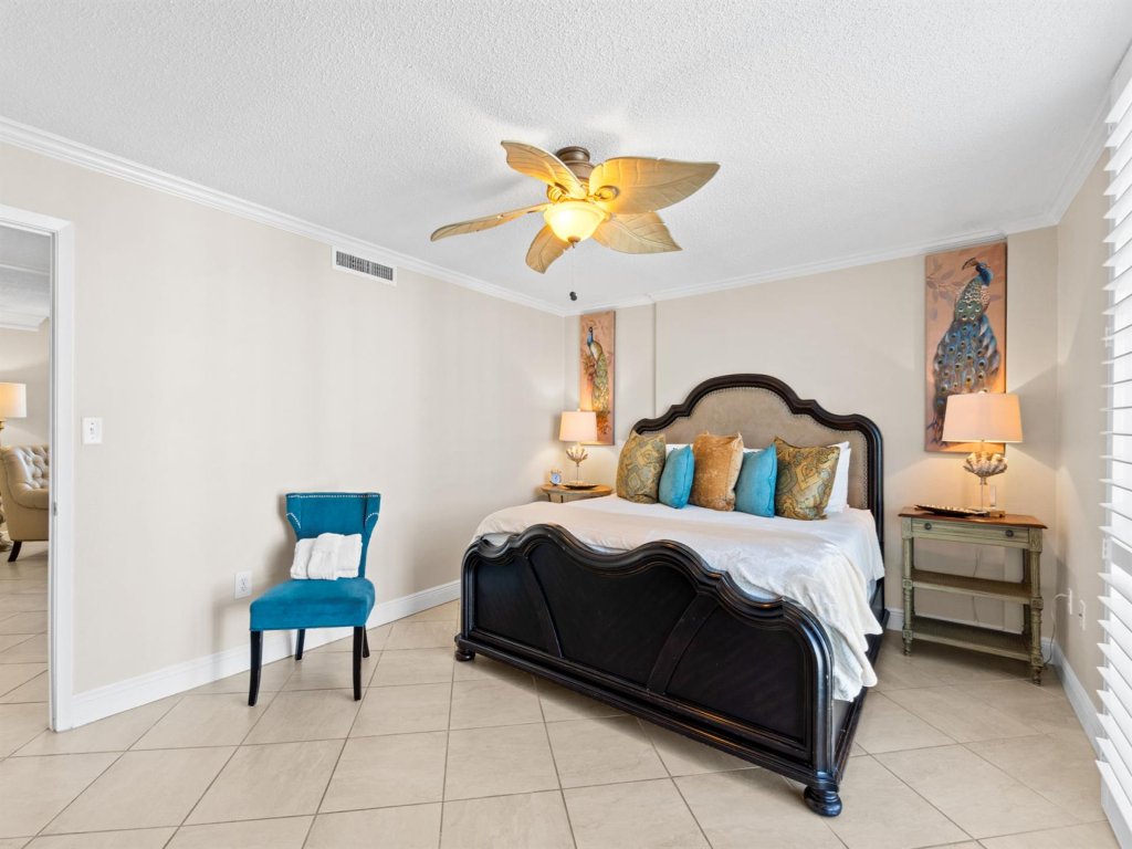Shoreline Towers 1086 Vacation Rental in Destin - RedAwning