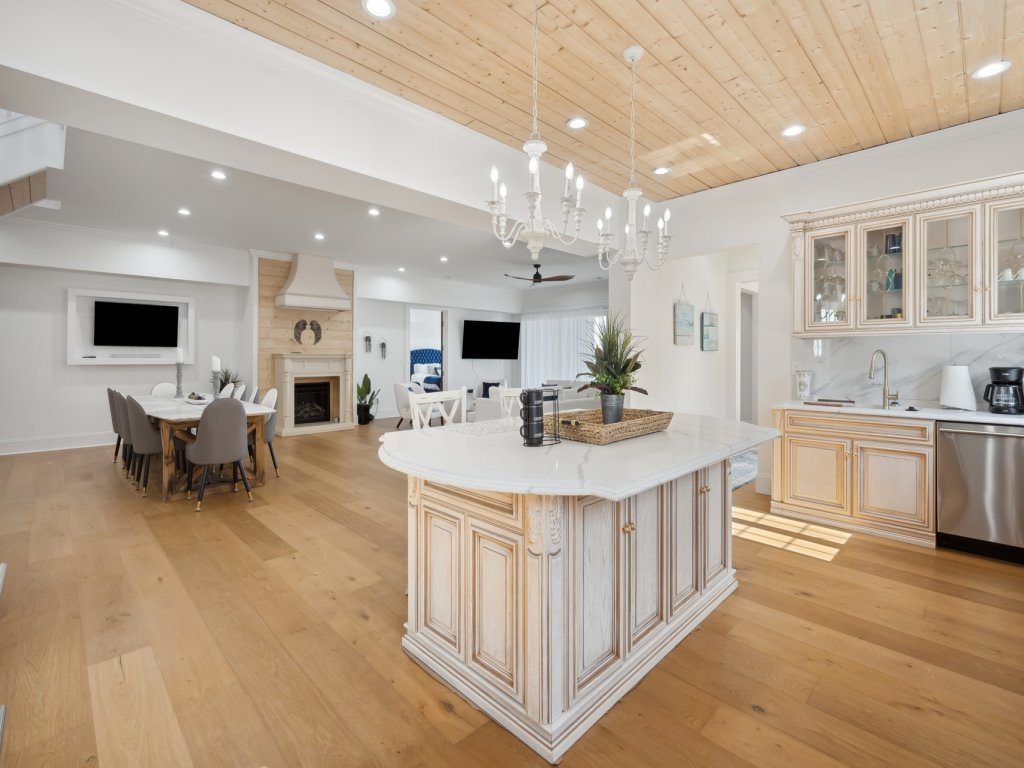 Blue Southern Charm Vacation Rental in South Carolina - RedAwning