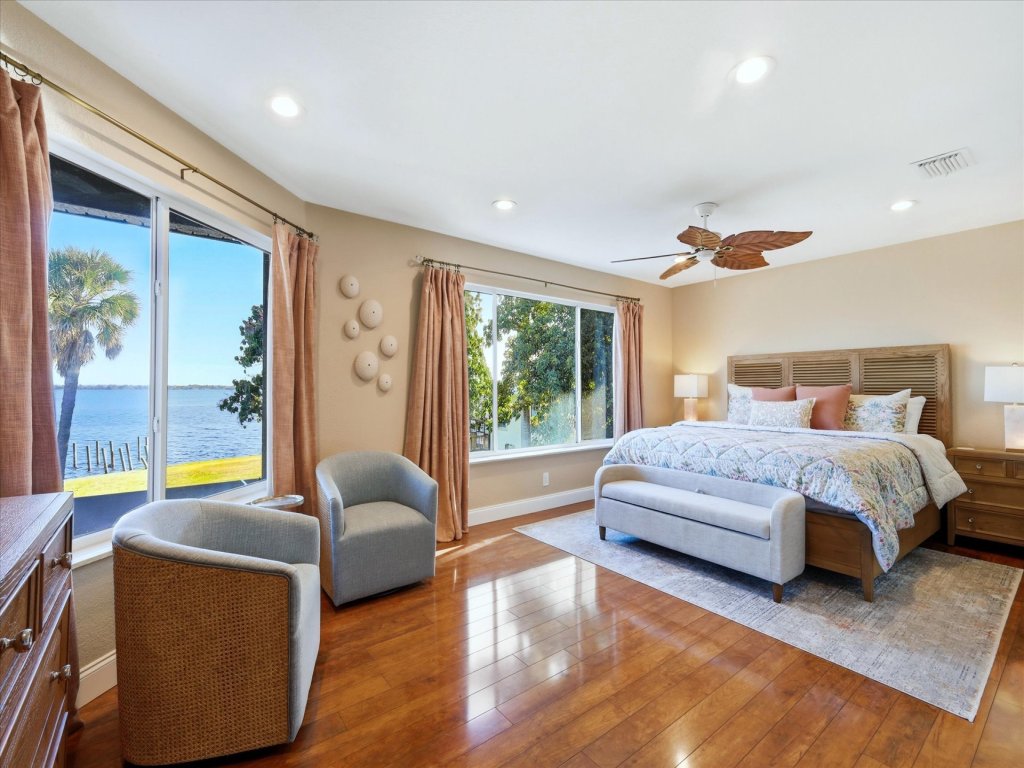 NST108 Vacation Rental in Florida - RedAwning