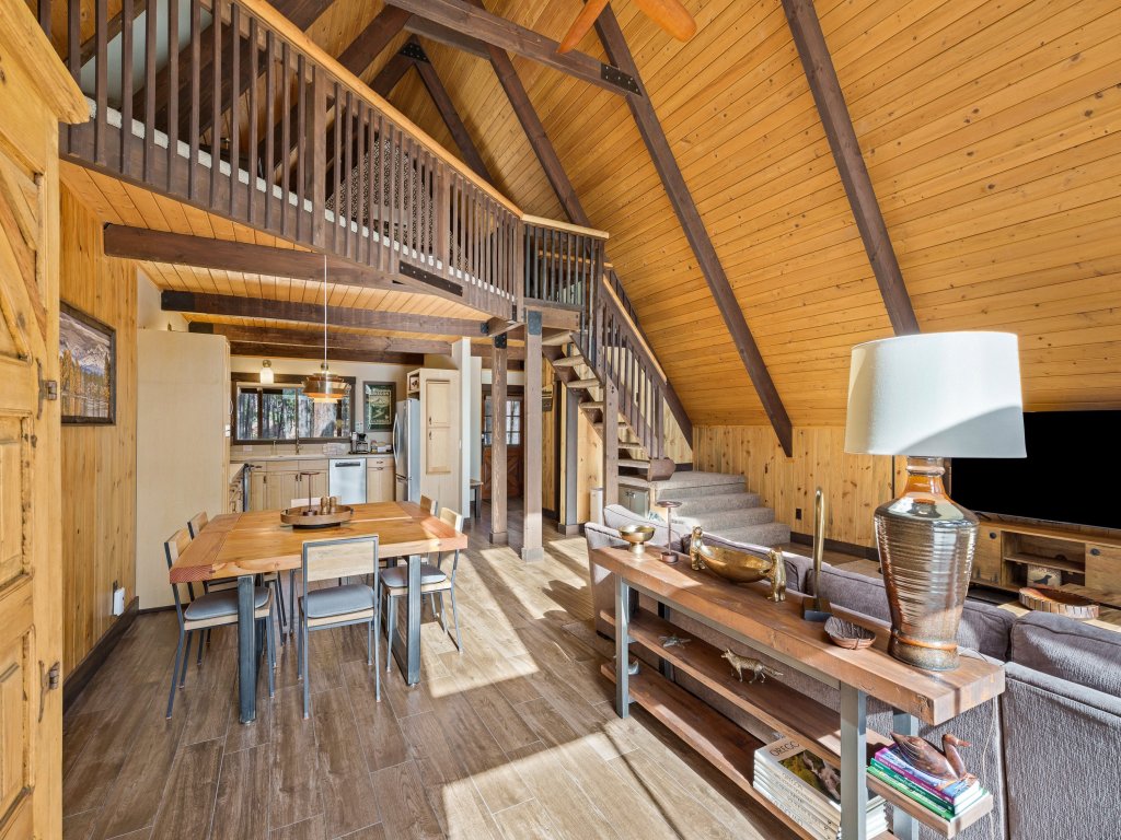 Forest-Chal-A Vacation Rental in Sunriver - RedAwning