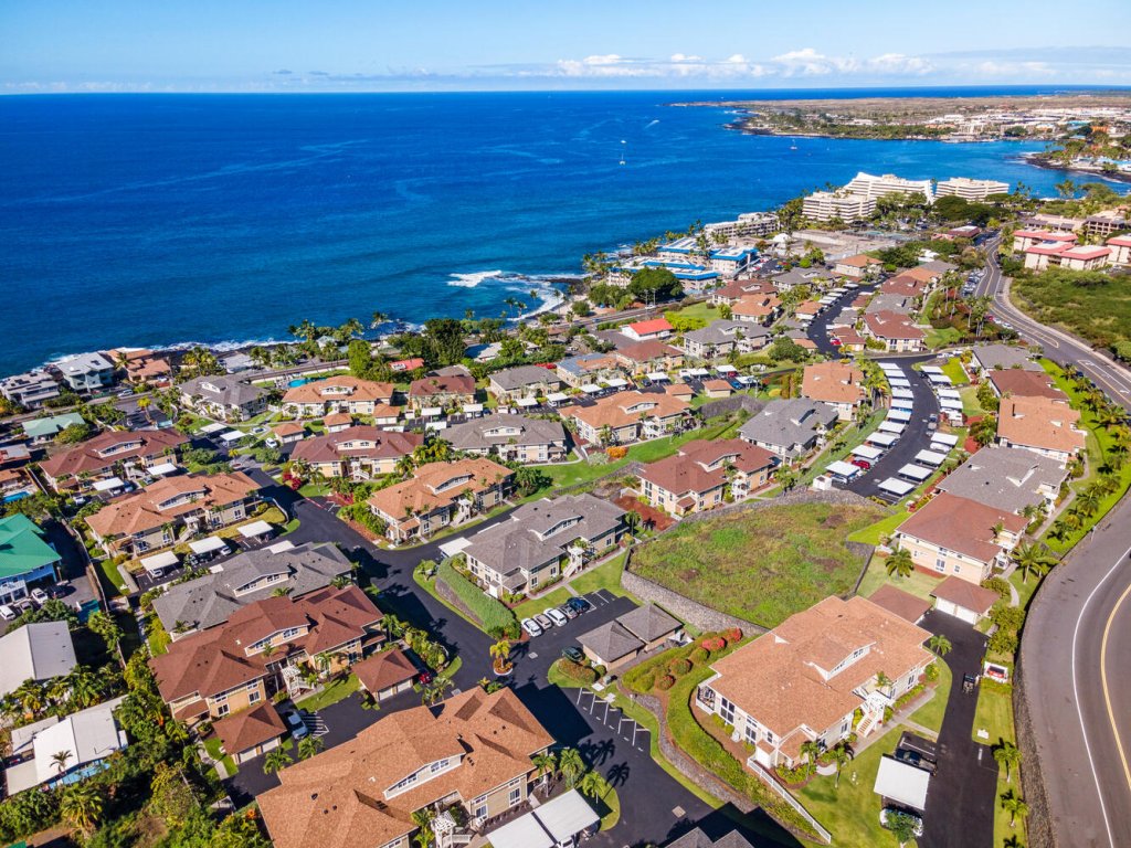 Alii Cove#EE3 Vacation Rental in Kailua Kona - RedAwning