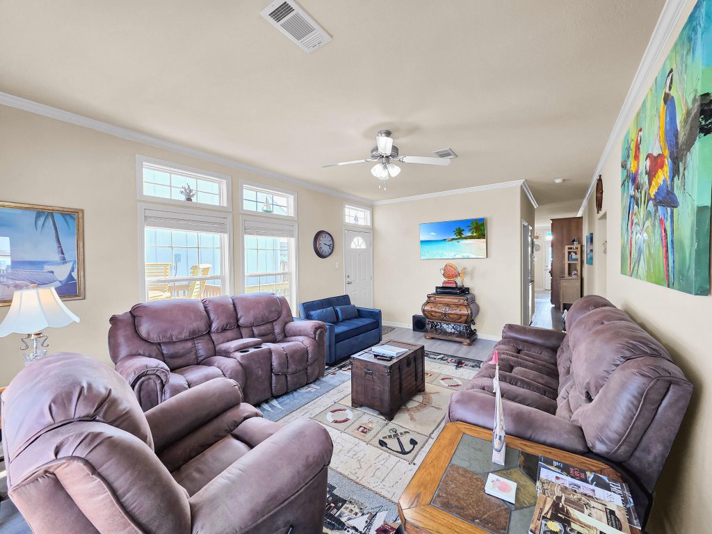 It's a Shellabration Vacation Rental in Texas - RedAwning