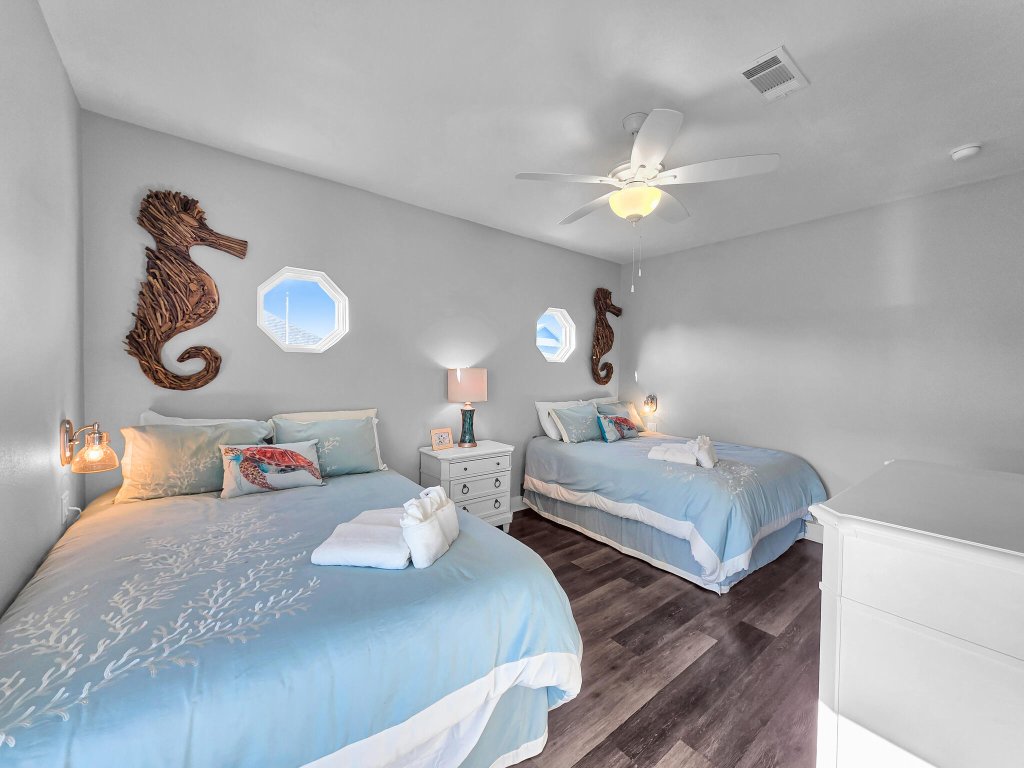 Seashell Shack on Shrimp Vacation Rental in Texas - RedAwning