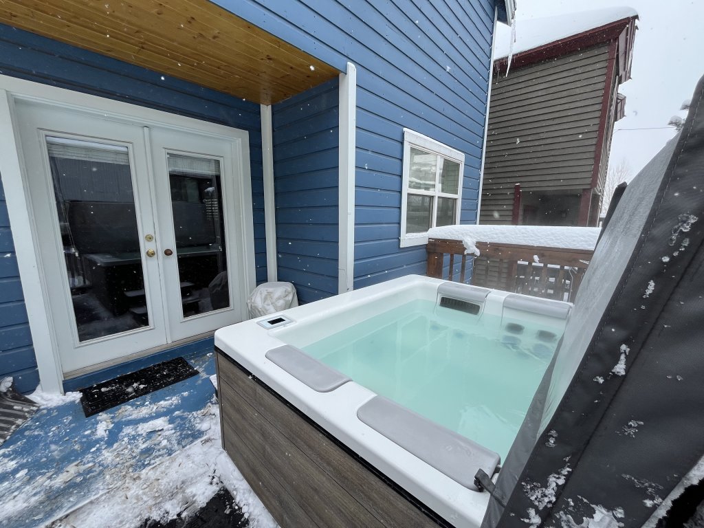 Park City Adventure Retreat Walk to Dining and Skiing 470 Vacation Rental in Park City - RedAwning