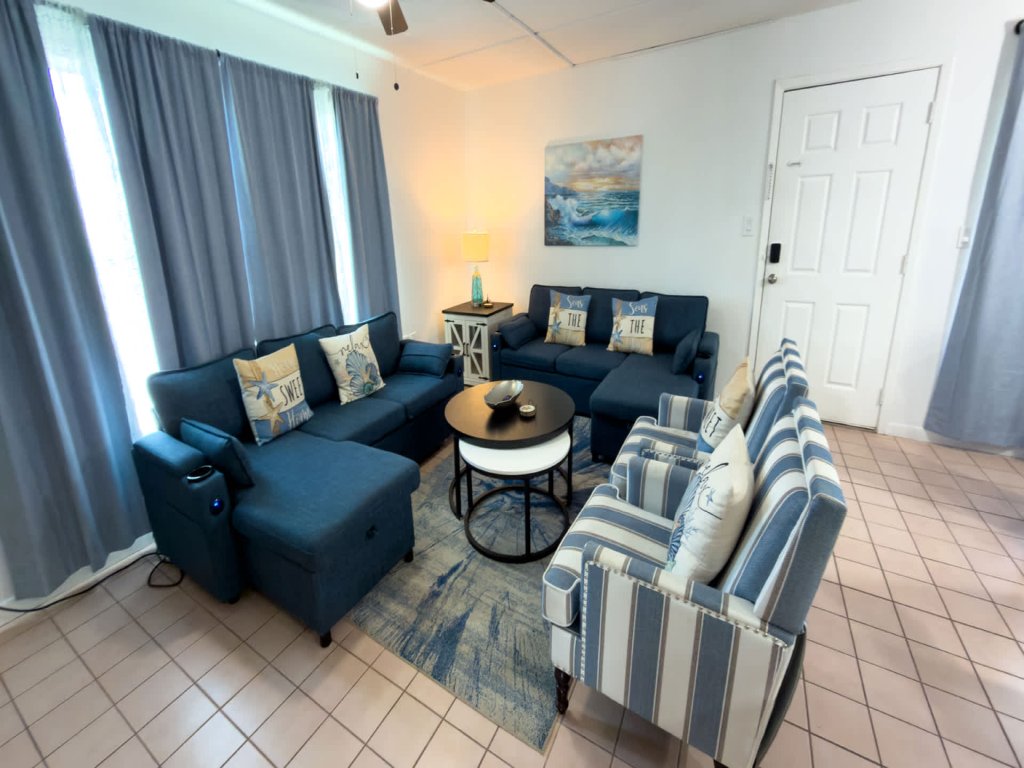 Walkable Location - 99 Steps to Beach - Pool Vacation Rental in South Padre Island - RedAwning