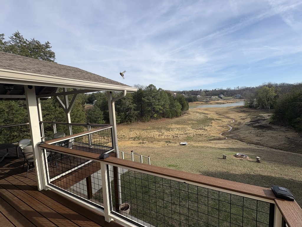 Little Lake Cove Vacation Rental in Sevierville - RedAwning