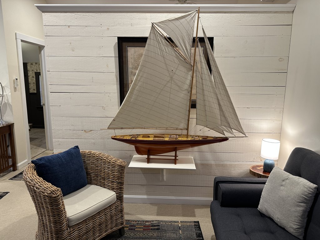 12 Goodwin Unit 2 Vacation Rental in Rhode Island - RedAwning
