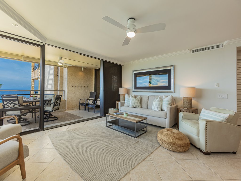 Polo Beach Club 703 Vacation Rental in Wailea - RedAwning