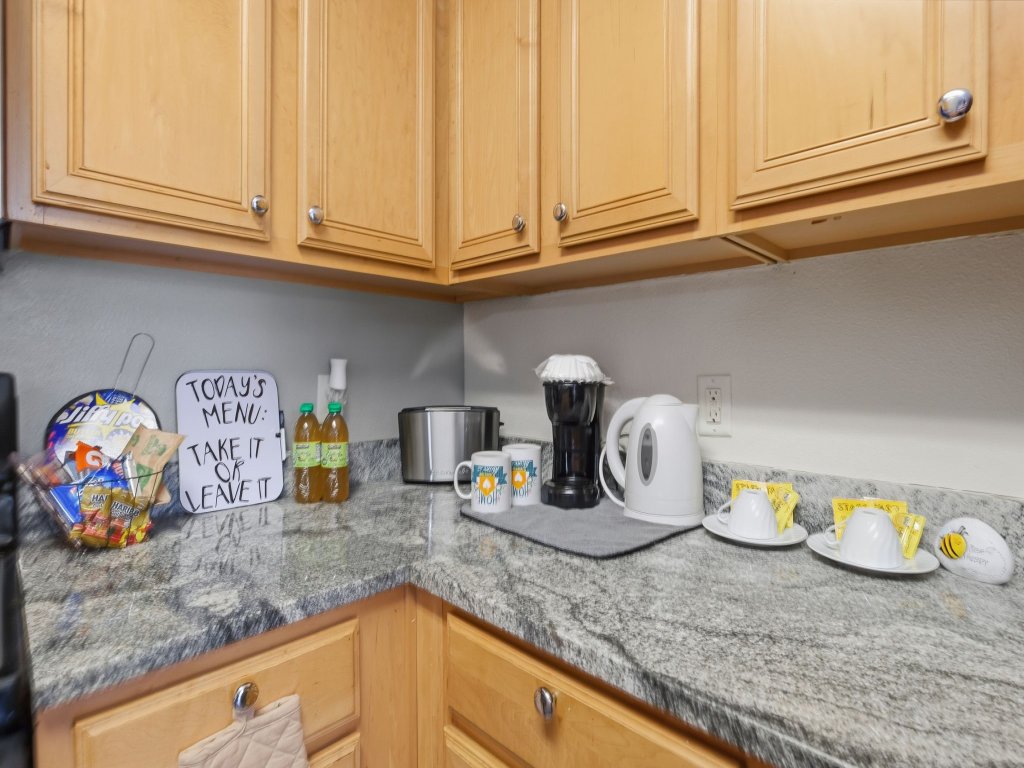 iDeal Dream Getaway Vacation Rental in Savannah - RedAwning