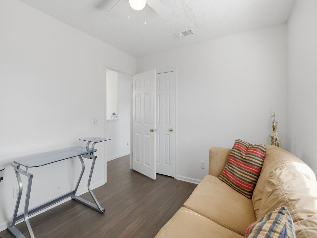 iDeal Dream Getaway Vacation Rental in Savannah - RedAwning