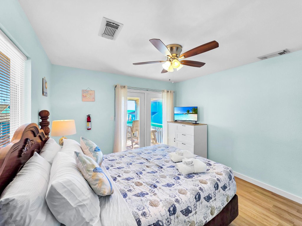 A Sunrise  Vacation Rental in Texas - RedAwning