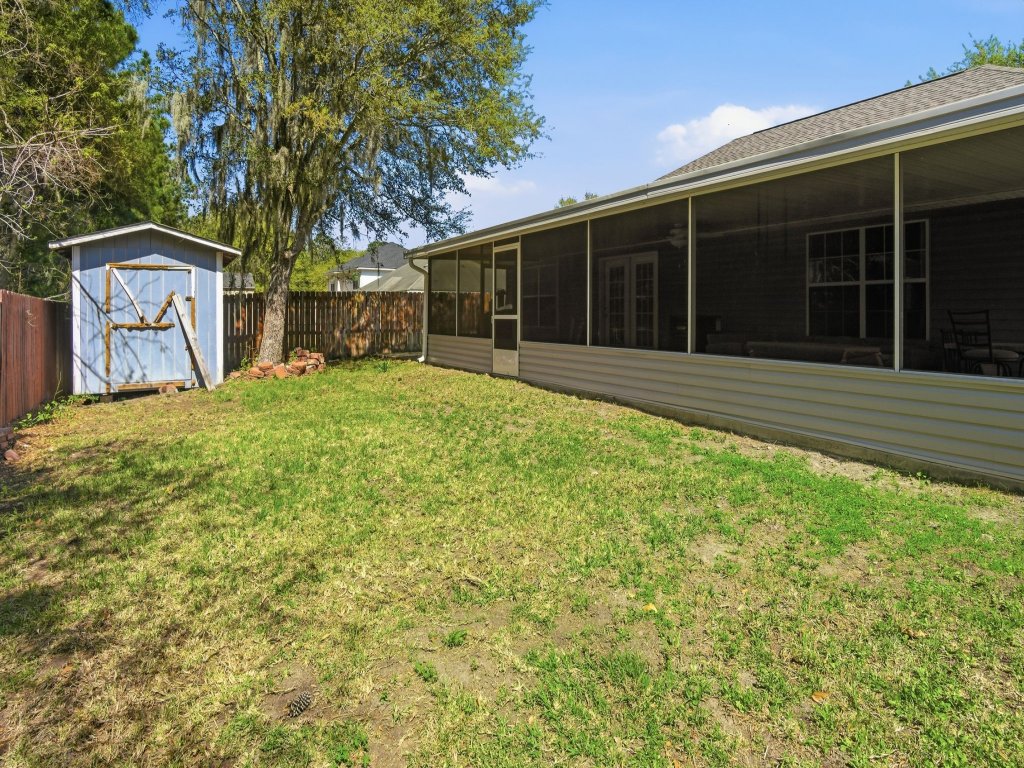 3BR Savannah Home Sleeps 5 Near historic District Vacation Rental in Savannah - RedAwning