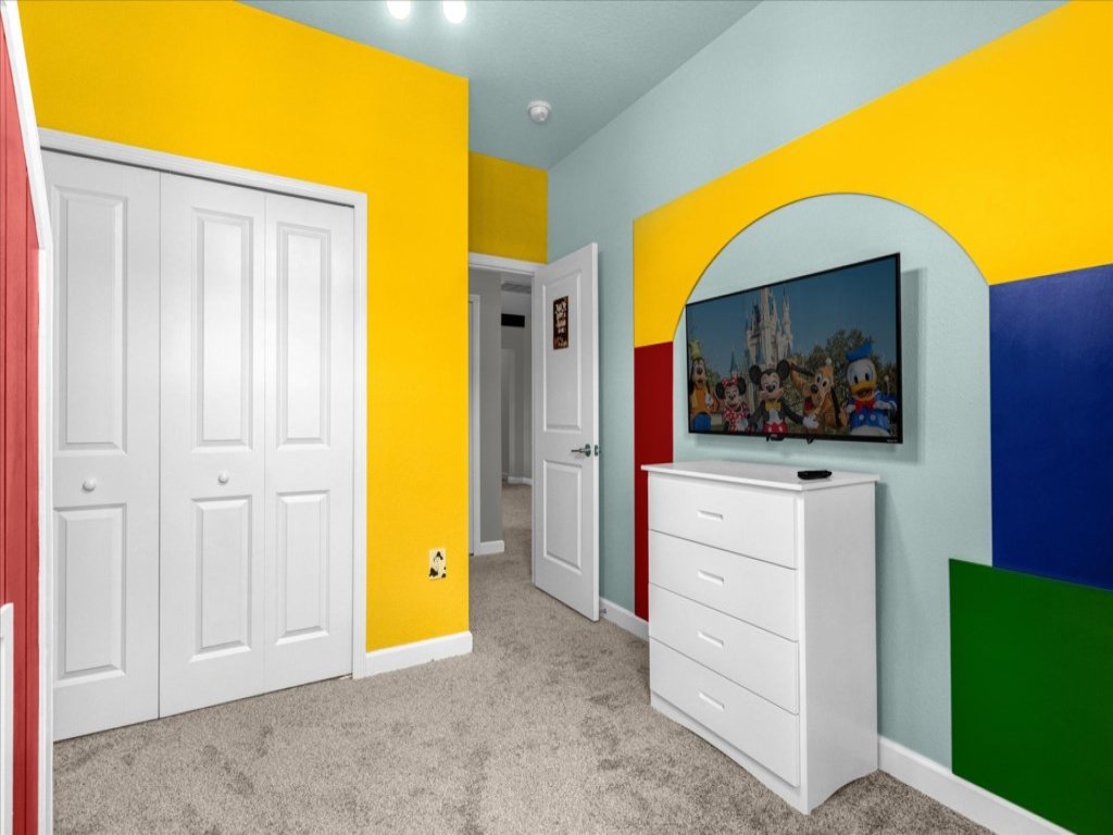 Upscale 6-bed Storey Lake home with themed rooms Vacation Rental in Kissimmee - RedAwning