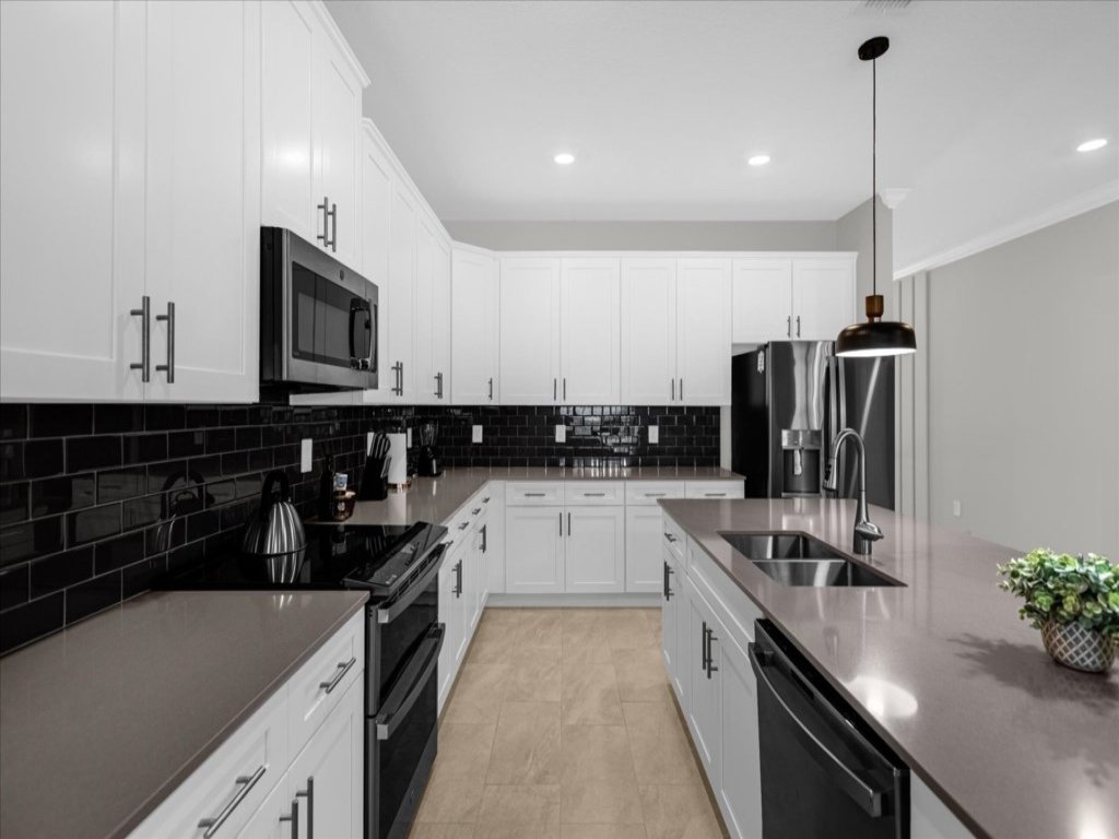 Upscale 6-bed Storey Lake home with themed rooms Vacation Rental in Kissimmee - RedAwning
