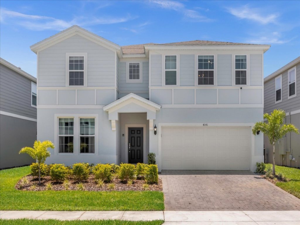 10 Bedrooms/ 8 Bathrooms/ Windsor Island (4141LA) Vacation Rental in Davenport - RedAwning