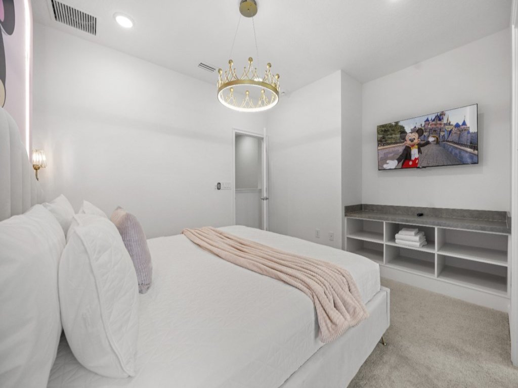 5857 High Seas Drive(MVR) Vacation Rental in Orlando - RedAwning