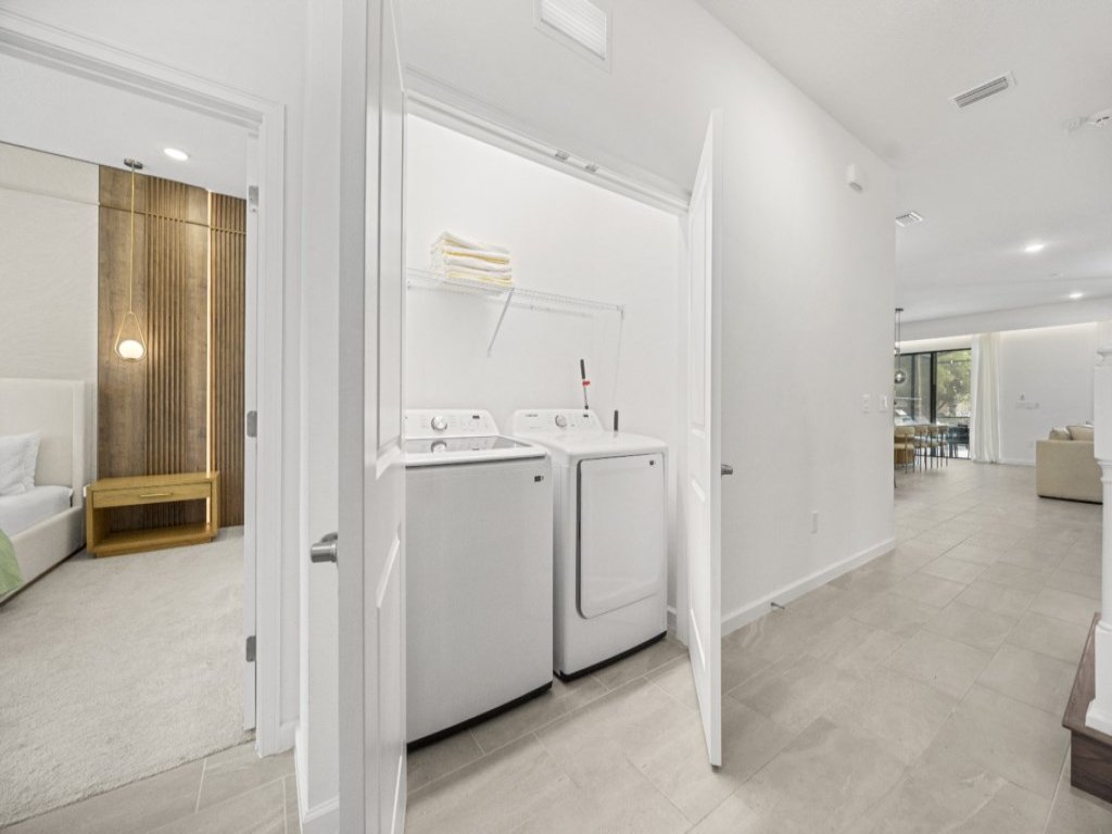 5857 High Seas Drive(MVR) Vacation Rental in Orlando - RedAwning