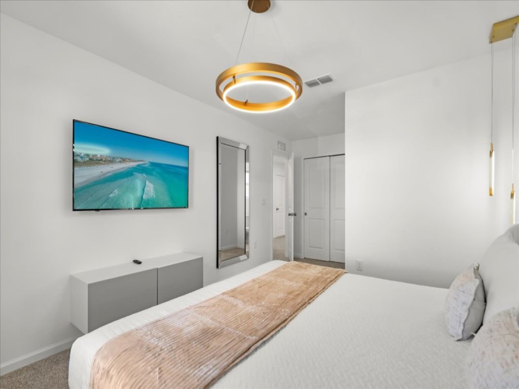 Grand 7-bed luxury home custom Star Wars Game Room Vacation Rental in Kissimmee - RedAwning