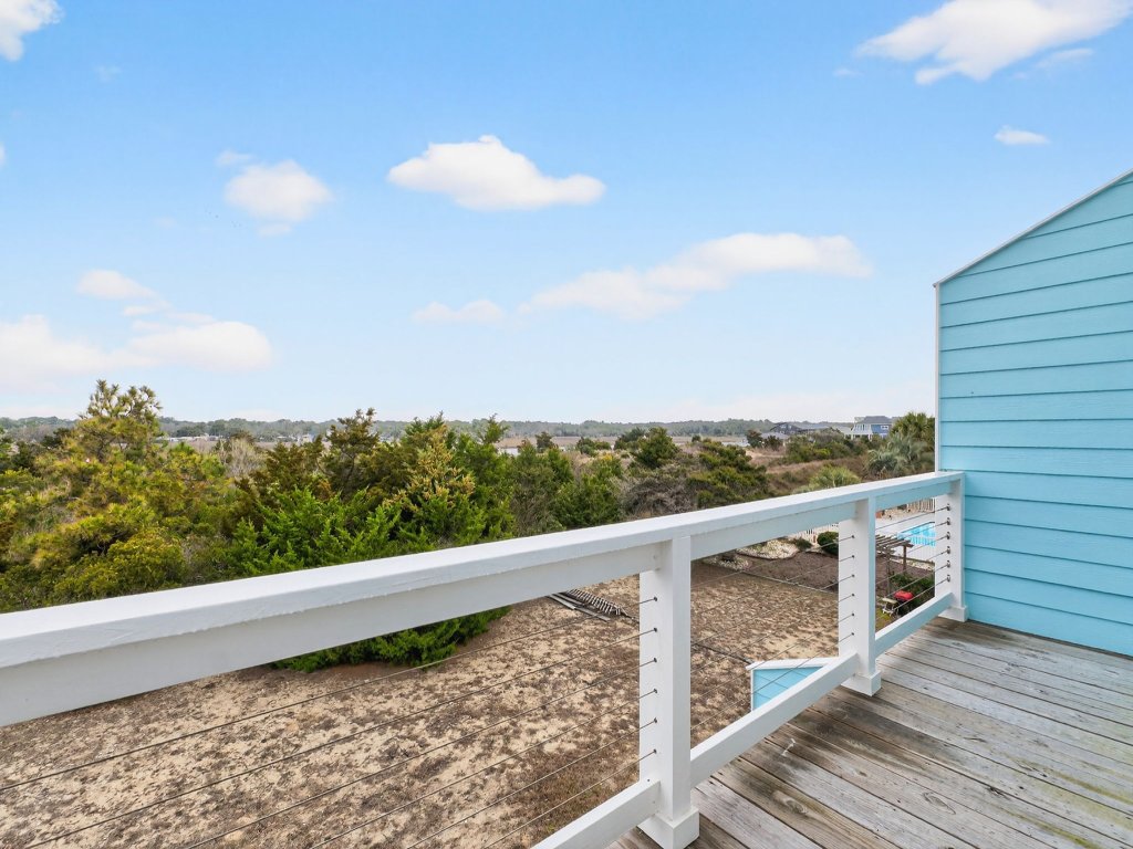 Times Like These / 256A Brunswick Ave West Vacation Rental in Holden Beach - RedAwning