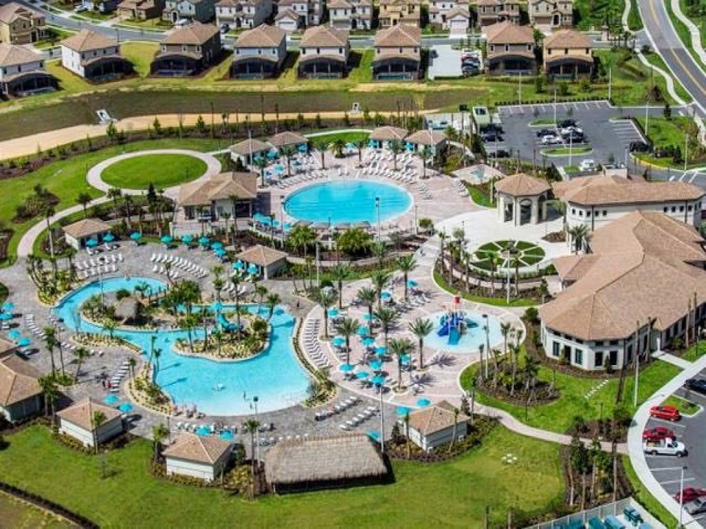 Orlando Escape 7 BR ChampionsGate Vacation Villa Vacation Rental in Davenport - RedAwning