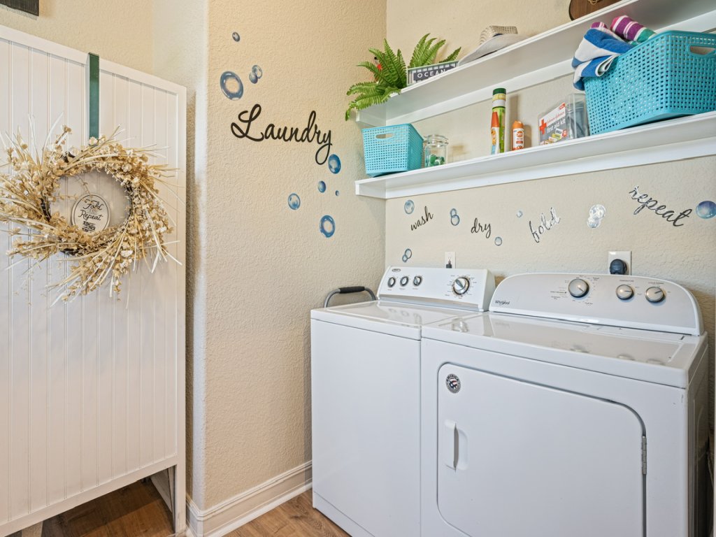 Lil Bit Salty Vacation Rental in Texas - RedAwning
