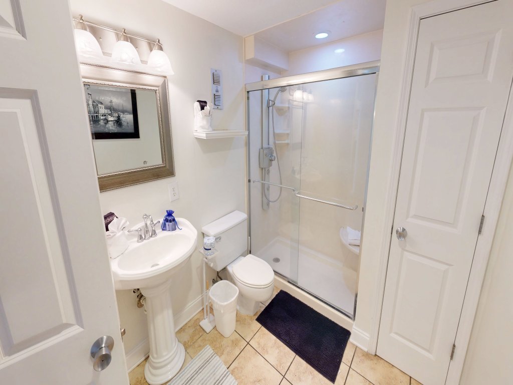 Shoreline Towers 3093 Vacation Rental in Destin - RedAwning