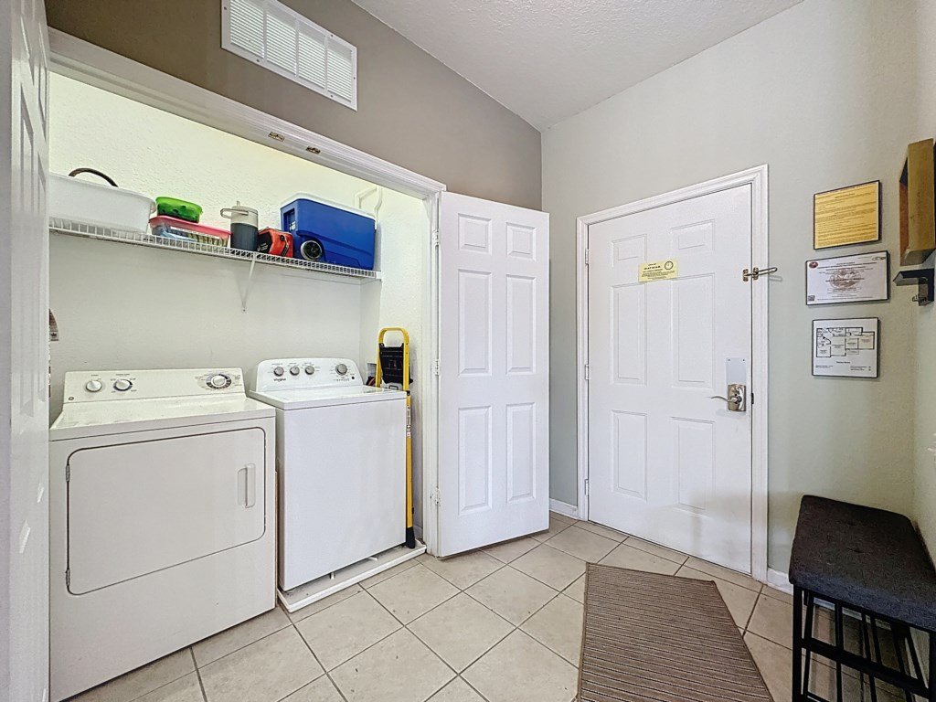 Create Magic Moments steps away from Waterpark  Vacation Rental in Kissimmee - RedAwning
