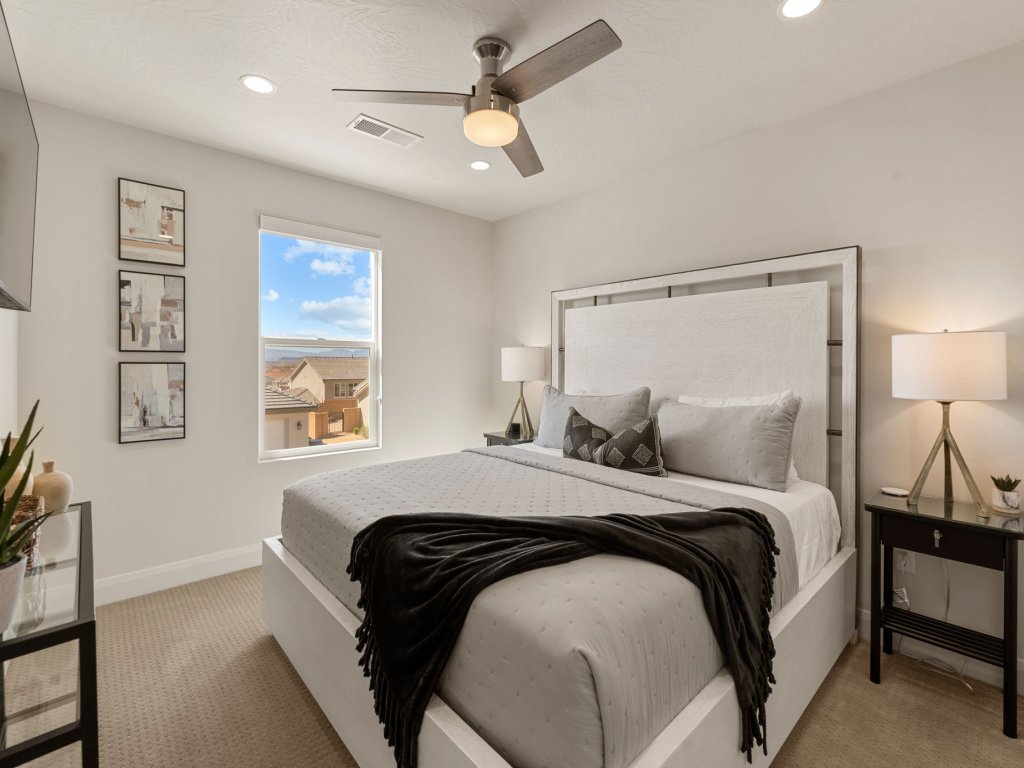 Sagebrush Terrace Vacation Rental in Utah - RedAwning