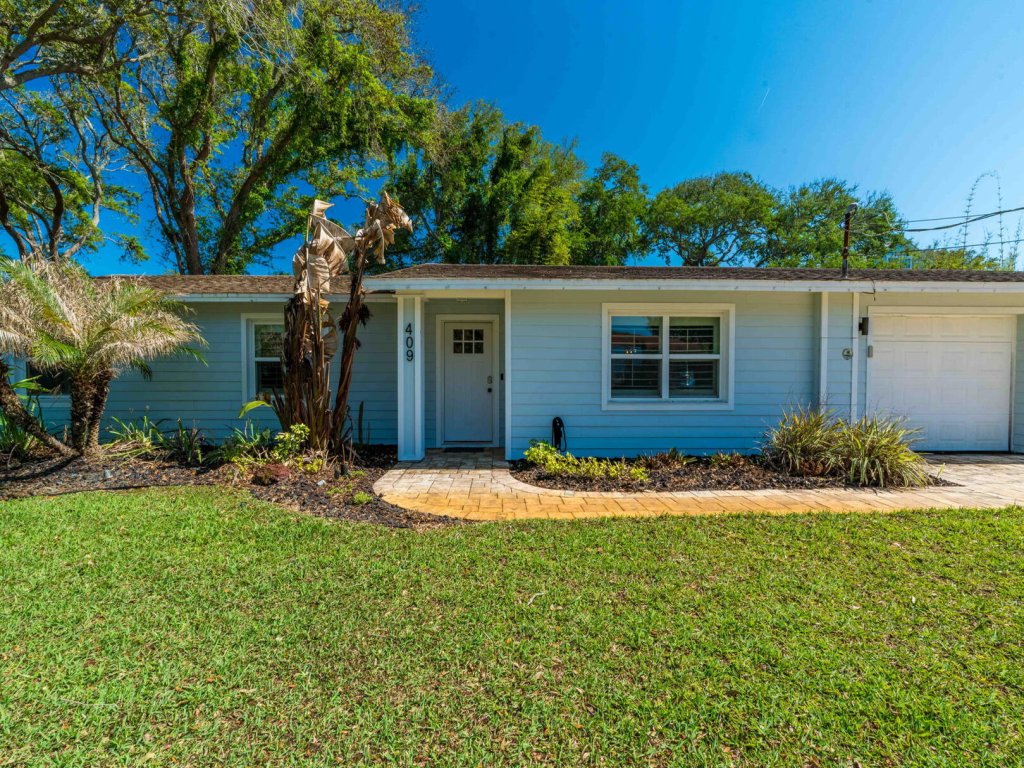 Vilano Zen Oasis Vacation Rental in Florida - RedAwning